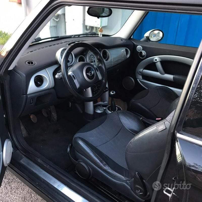 Usata Mini Cooper 2004 Nero Utilitaria