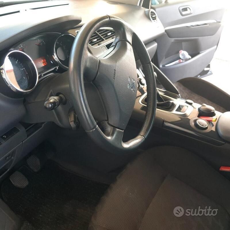 Usata Peugeot 3008 120 CV (88 kW) 2009 Nero Station wagon