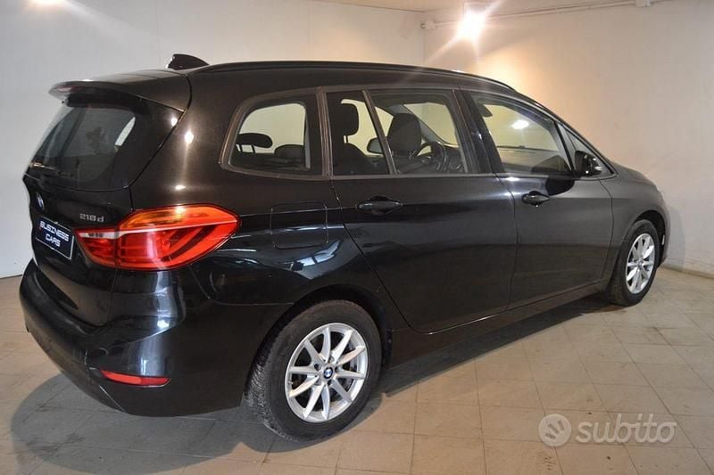 Usata BMW 218 Active Tourer Advantage 150 CV (110 kW) 2017 Blu Monovolume
