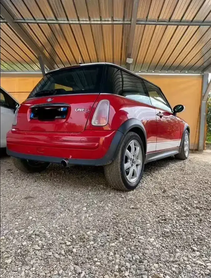 Usata Mini One D 75 CV (55 kW) 2004 Rosso Utilitaria
