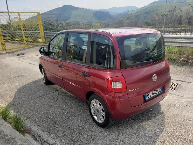 Usata Fiat Multipla 120 CV (88 kW) 2008 Monovolume