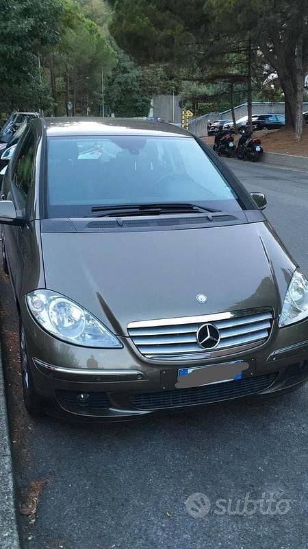 Usata Mercedes A150 Avantgarde 95 CV (69 kW) 2009 Verde Berlina