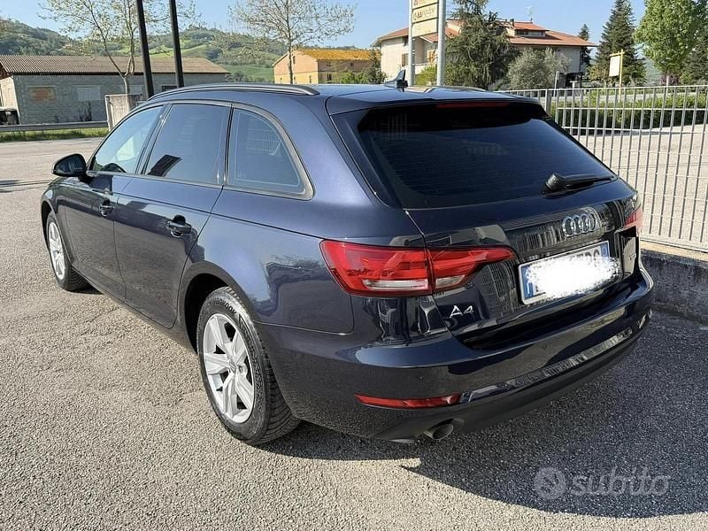 Begagnad Audi A4 Business 150 HK (110 kW) 2016 Kombi
