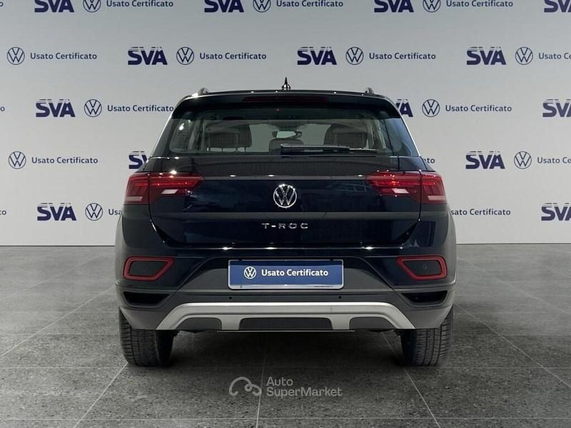 Usata VW T-Roc Life 150 CV (110 kW) 2025 Deep black SUV