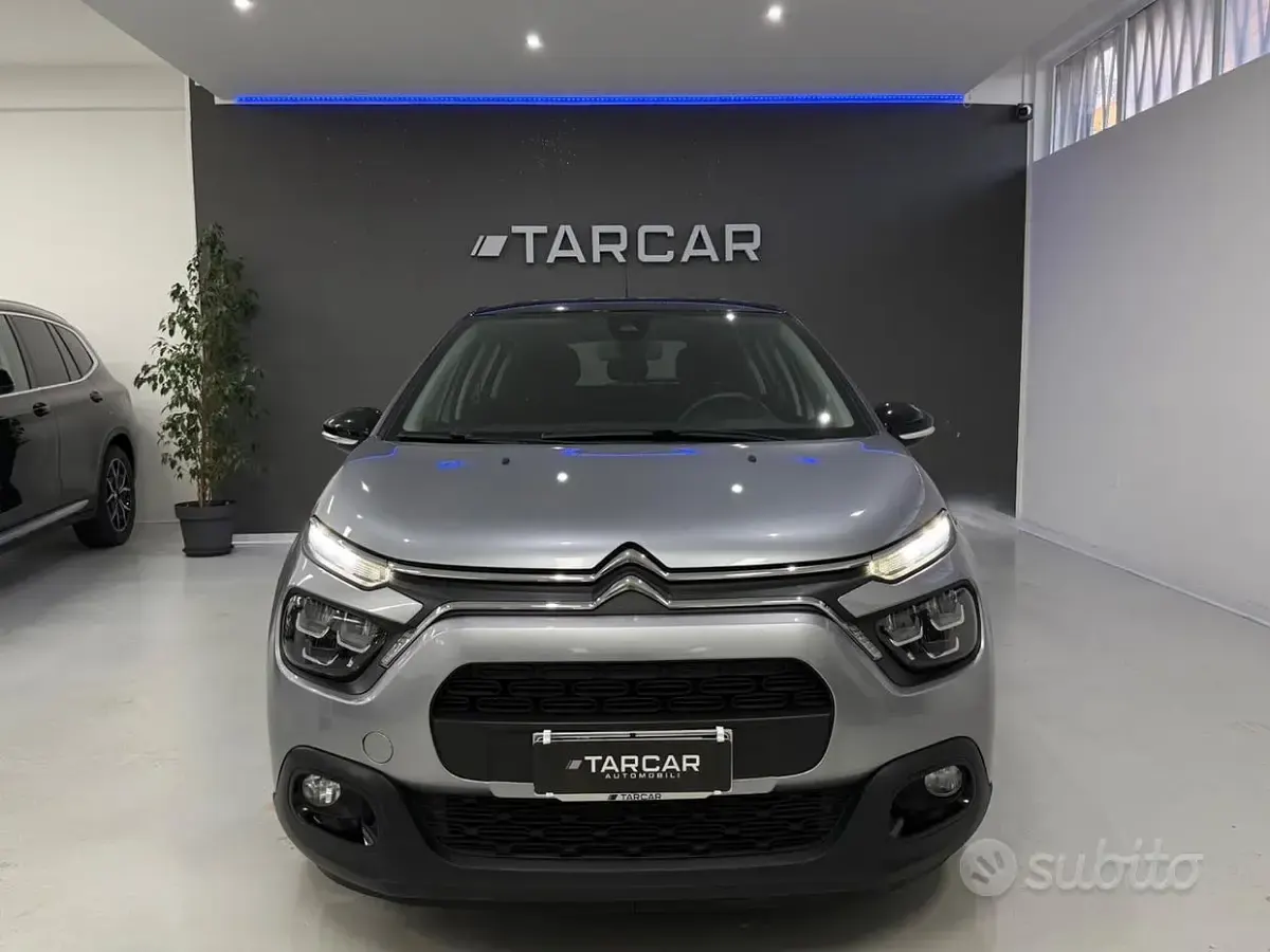 Usata Citroën C3 Shine 102 CV (75 kW) 2022 Grigio Utilitaria