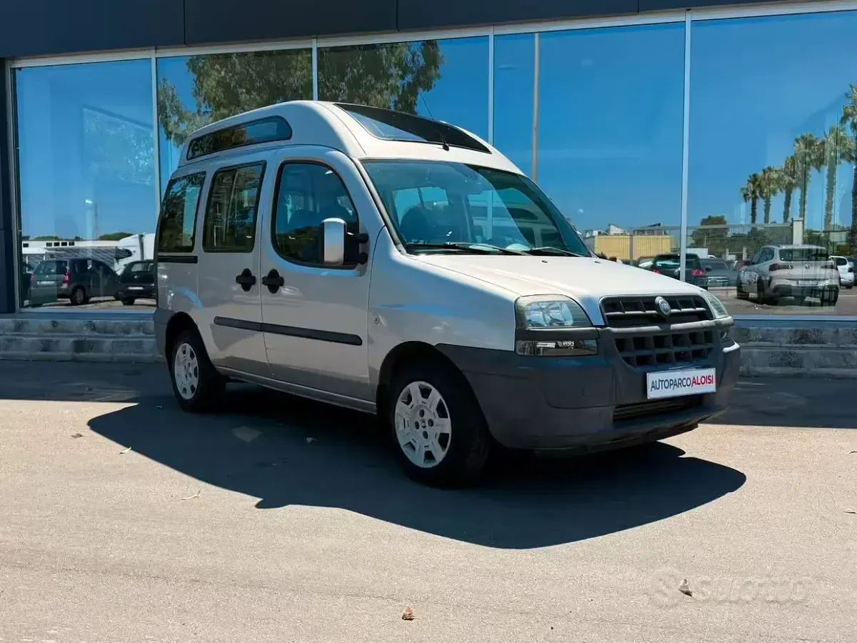 Usata Fiat Doblò Family 103 CV (75 kW) 2004 Grigio Monovolume