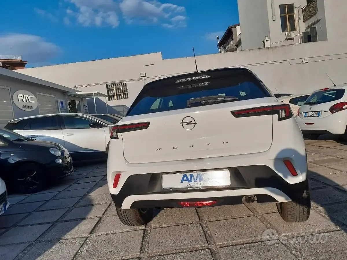 Usata Opel Mokka Edition 110 CV (80 kW) 2021 Bianco SUV