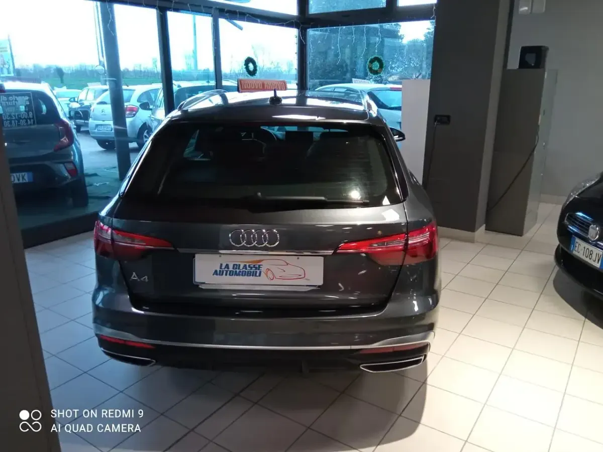 Usata Audi A4 S-Line 135 CV (99 kW) 2022 Grigio Station wagon