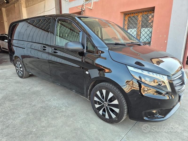 Usata Mercedes Vito 163 CV (119 kW) 2023 Nero Furgone