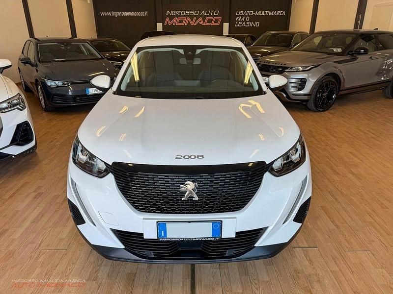 Usata Peugeot 2008 Active 101 CV (74 kW) 2020 Bianco SUV