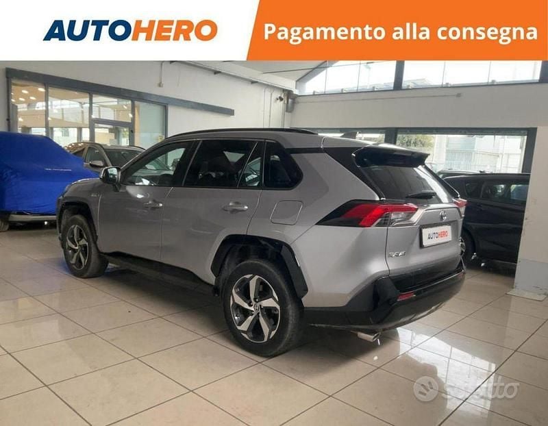 Usata Toyota RAV4 Hybrid 184 CV (135 kW) 2022 Grigio SUV