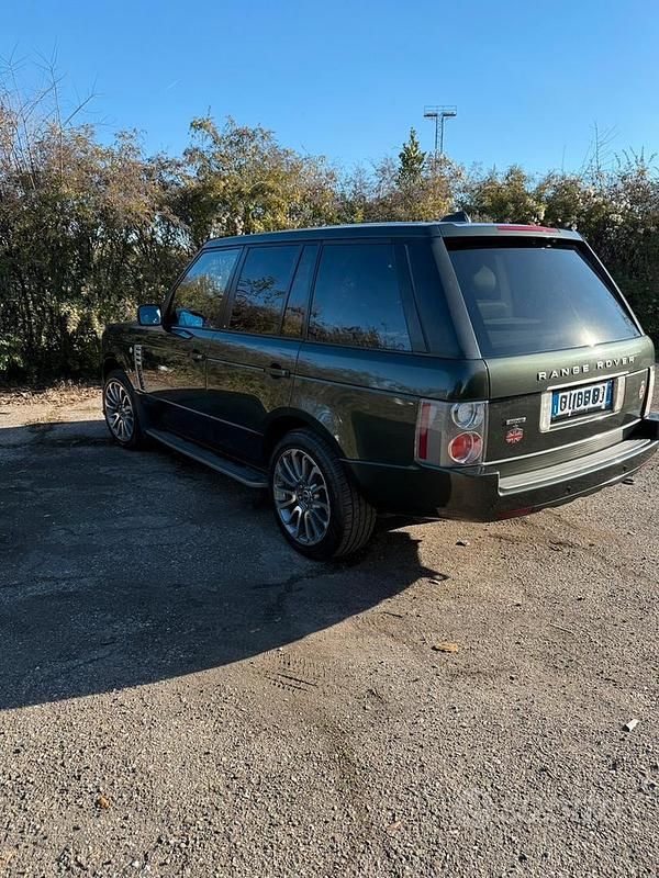 Usata Land Rover Range Rover Sport Vogue 163 CV (119 kW) 2008 Verde SUV