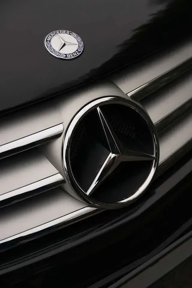 Usata Mercedes SL350 272 CV (200 kW) 2007 Nero Cabrio