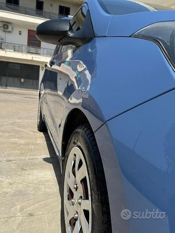 Occasion Hyundai i10 83 ch (61 kW) 2017 Bleue Citadine