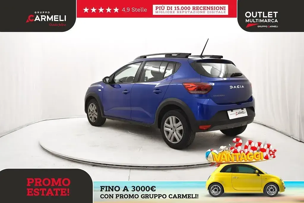 Usata Dacia Sandero Expression 101 CV (74 kW) 2023 Blu iron Berlina