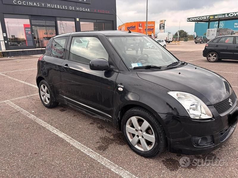 Usata Suzuki Swift 92 CV (67 kW) 2008 Nero Utilitaria