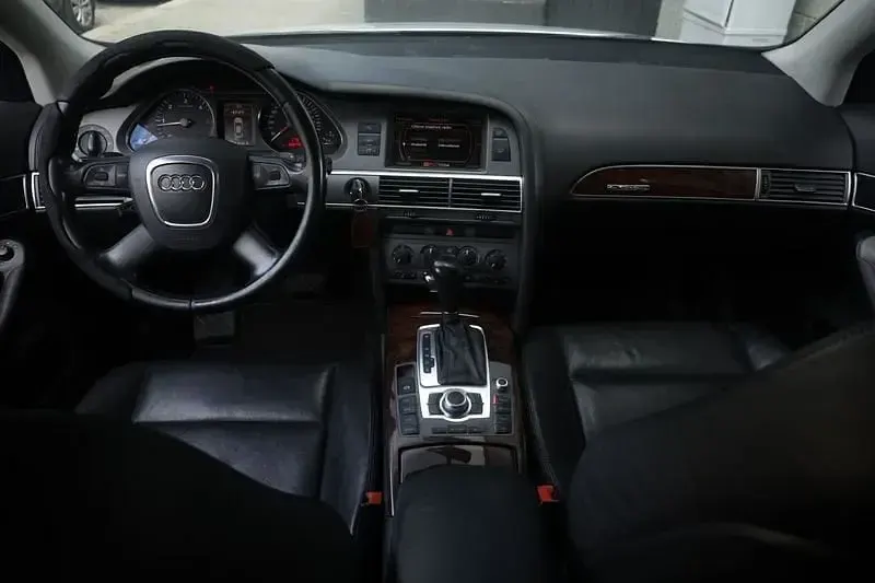 Usata Audi A6 Premium 224 CV (164 kW) 2005 Argento Station wagon