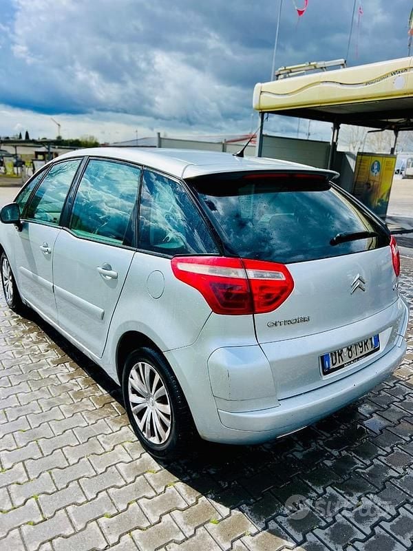 Usado Citroën C4 109 HP (80 kW) 2008 Cinzento Monovolume