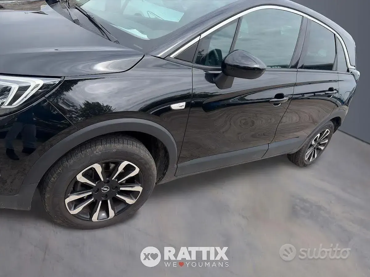 Begagnad Opel Crossland X Edition 131 HK (96 kW) 2024 Svart SUV