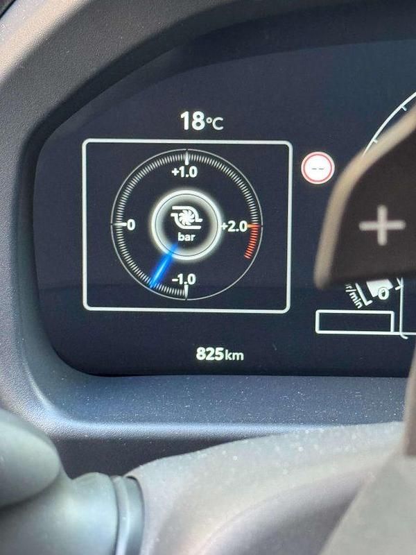 Usata Toyota Yaris 280 CV (205 kW) 2024 Grigio Berlina