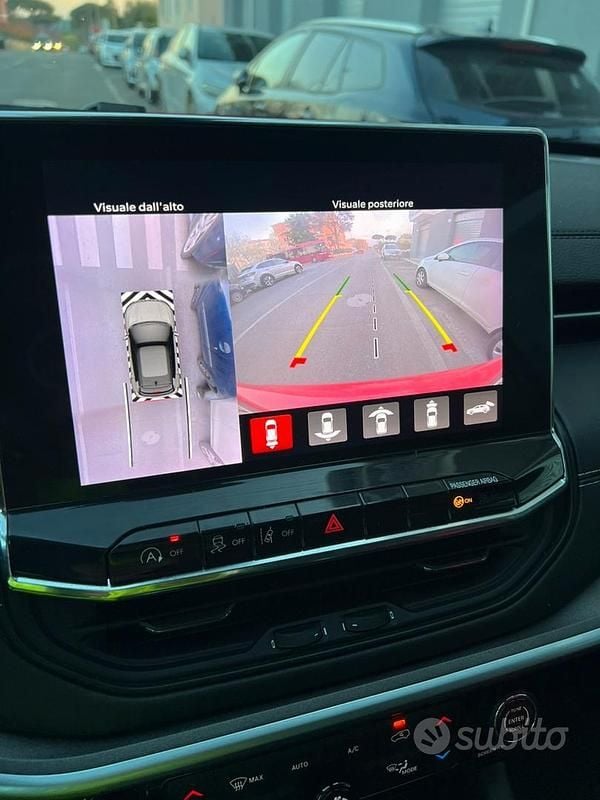 Usata Jeep Compass Limited 131 CV (96 kW) 2022 Rosso SUV