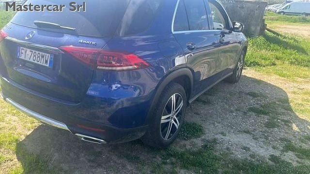 Usata Mercedes GLE300 245 CV (180 kW) 2019 Blu/azzurro SUV