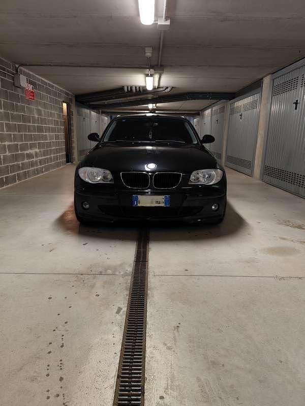 Usata BMW 120 Efficient Dynamics 163 CV (119 kW) 2007 Utilitaria