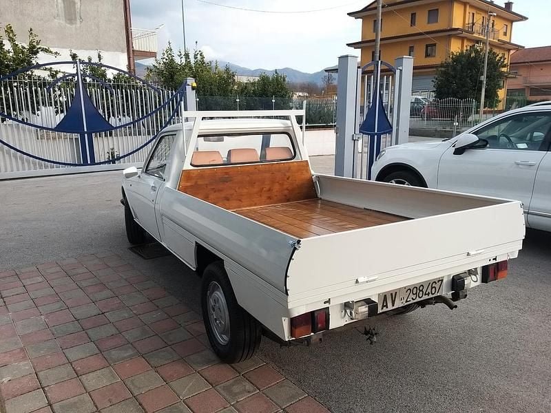 Usata Peugeot 504 89 CV (65 kW) 1989 Beige Pick-up