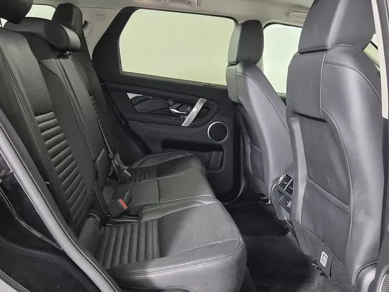 Usata Land Rover Discovery 5 SE 163 CV (119 kW) 2023 Nero SUV
