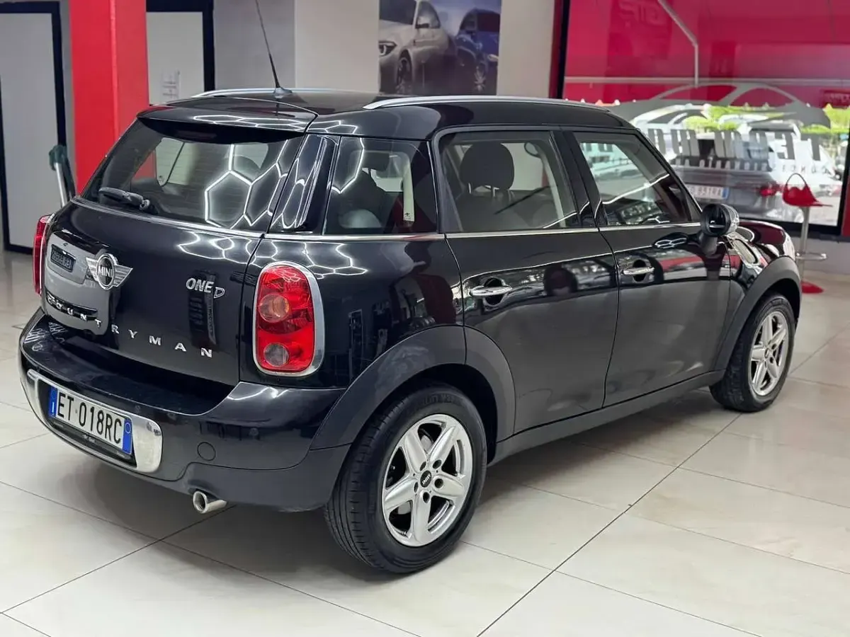 Usata Mini One D Countryman 90 CV (66 kW) 2014 Nero SUV