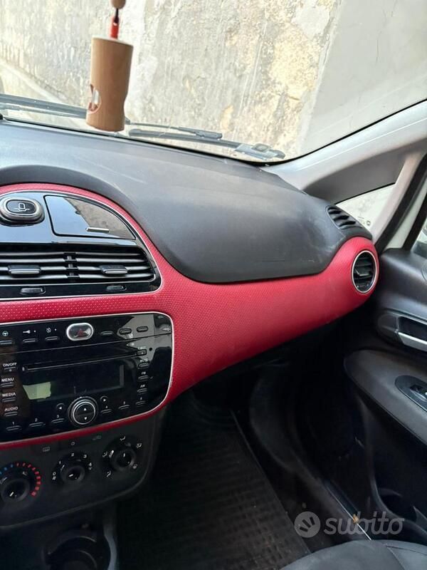 Usata Fiat Punto Evo Dynamic 90 CV (66 kW) 2011 Utilitaria