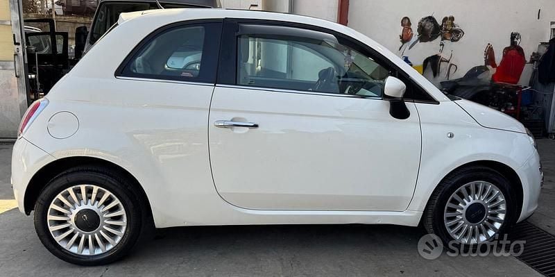 Usata Fiat 500 Lounge 69 CV (50 kW) 2009 Bianco Cabrio