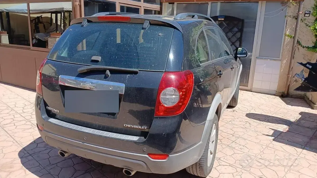Usata Chevrolet Captiva 163 CV (119 kW) 2011 Nero SUV
