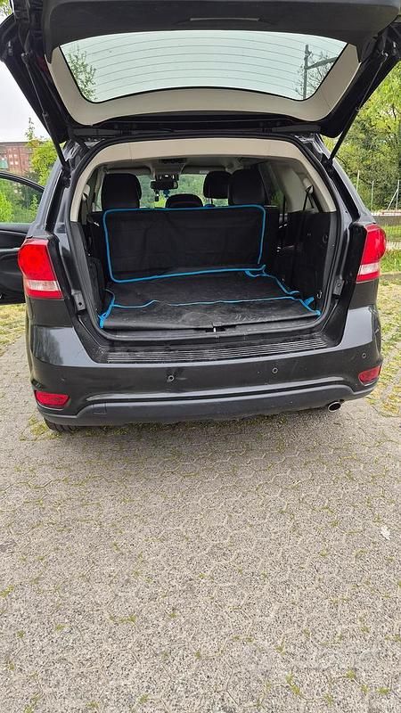 Usata Fiat Freemont 170 CV (125 kW) 2014 Nero SUV