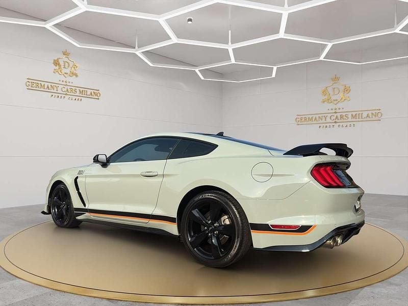 Usata Ford Mustang Premium 317 CV (233 kW) 2022 Grigio nardo Coupé