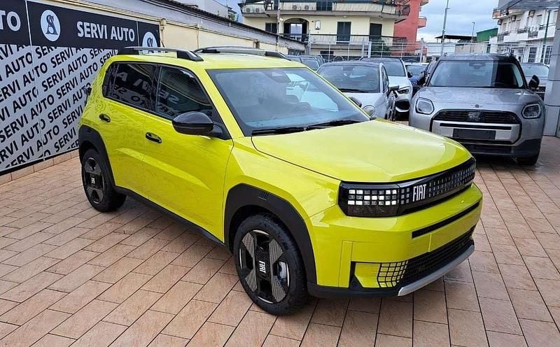 Nuova Fiat Panda La Prima 110 CV (80 kW) 2025 Giallo Berlina