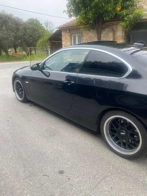 Usata BMW 330 M Sport 231 CV (169 kW) 2009 Coupé