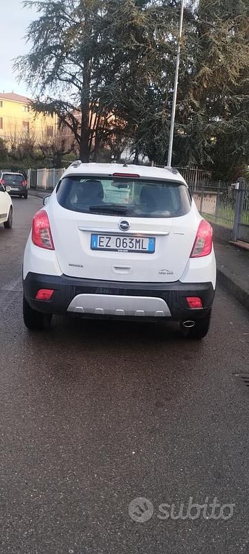 Usata Opel Mokka 140 CV (102 kW) 2015 Bianco SUV