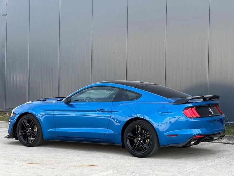 Usata Ford Mustang Premium 314 CV (230 kW) 2019 Blu metallizzato Coupé