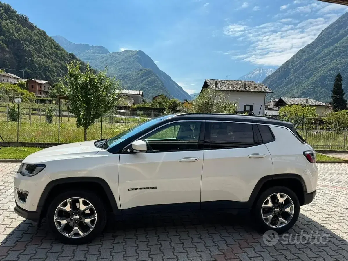 Usata Jeep Compass 140 CV (102 kW) 2018 Bianco SUV