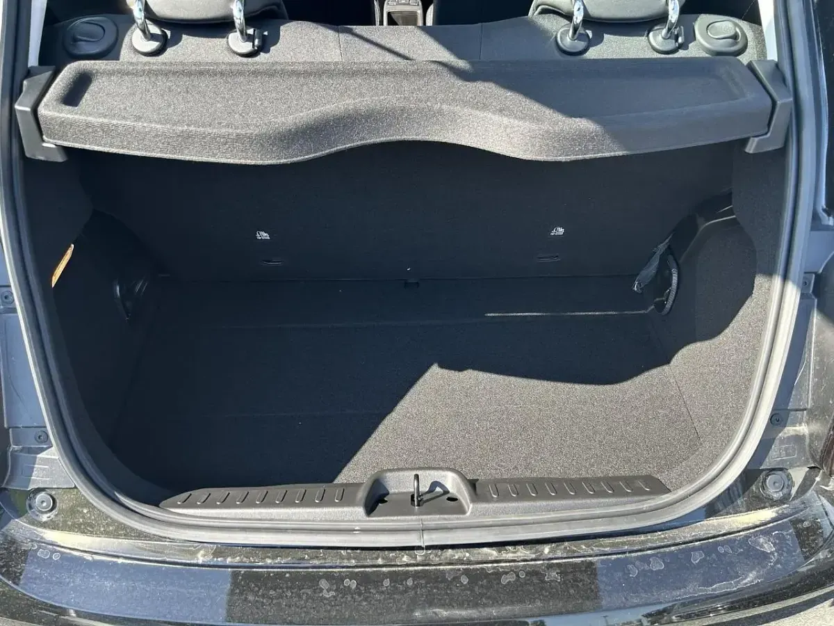 Nuova Fiat 500 Icon 65 CV (47 kW) 2026 Nero Utilitaria