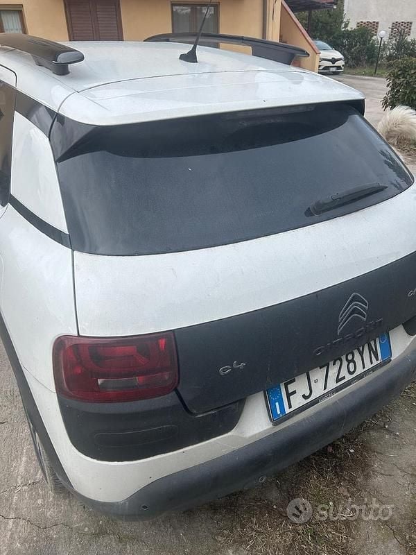 Usata Citroën C4 100 CV (73 kW) 2017 Bianco Berlina