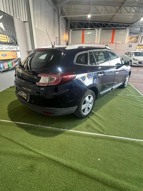 Usata Renault Mégane GrandTour Dynamique 110 CV (80 kW) 2010 Blu Station wagon