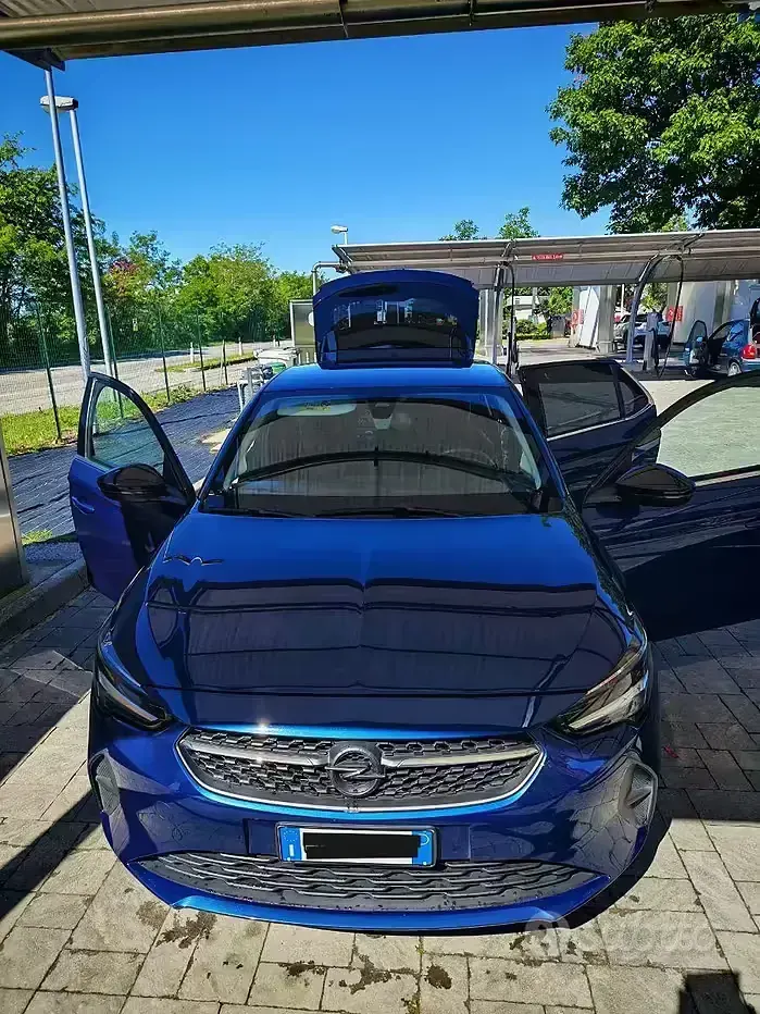 Usata Opel Corsa 101 CV (74 kW) 2021 Blu Utilitaria