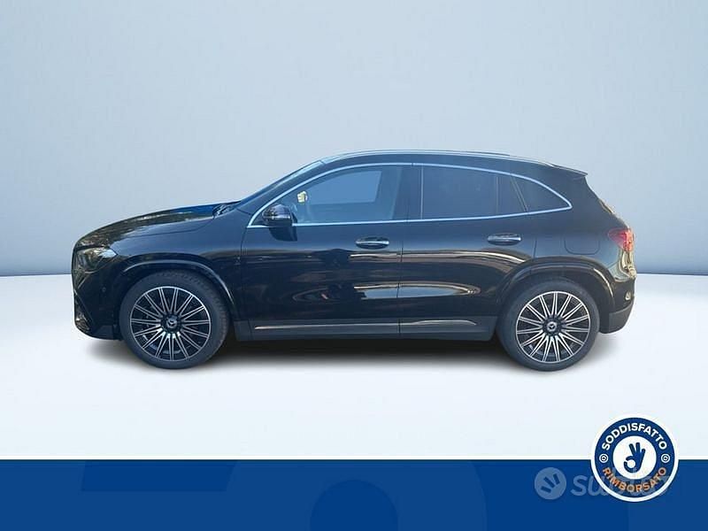 Usata Mercedes GLA200 AMG line 2025 Nero SUV