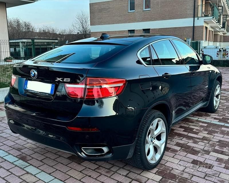 Usata BMW X6 Efficient Dynamics 245 CV (180 kW) 2014 Nero SUV
