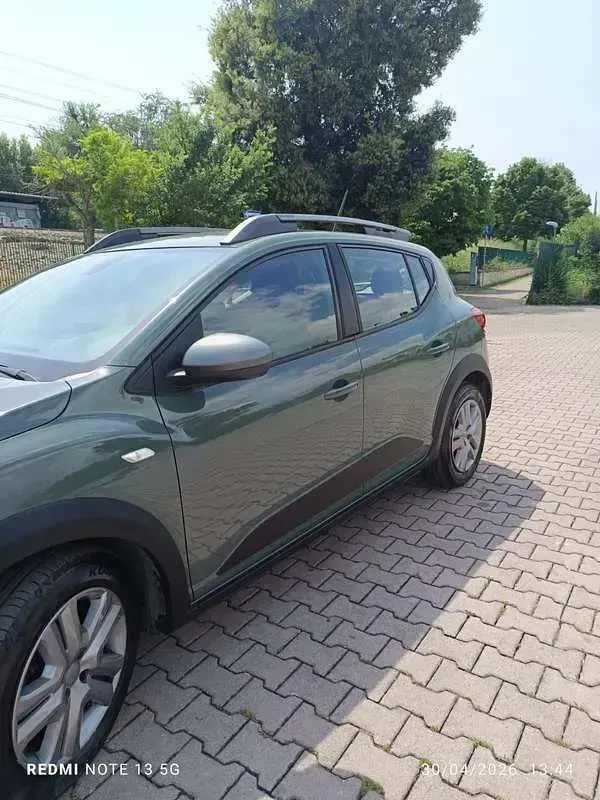 Usata Dacia Sandero Extreme 101 CV (74 kW) 2023 Verde Berlina