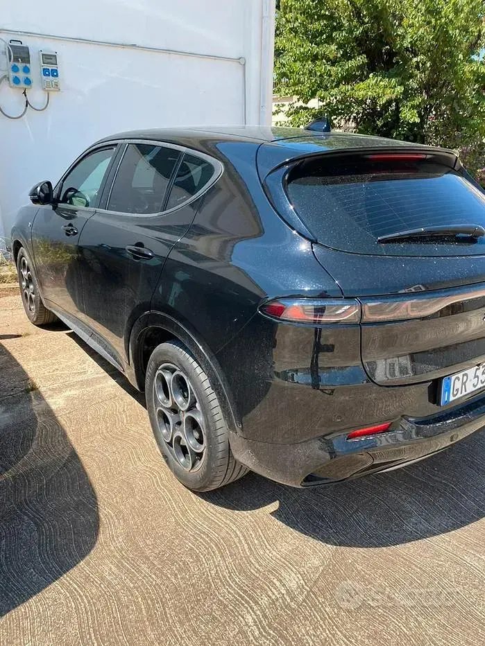 Usata Alfa Romeo Tonale 131 CV (96 kW) 2023 Nero SUV