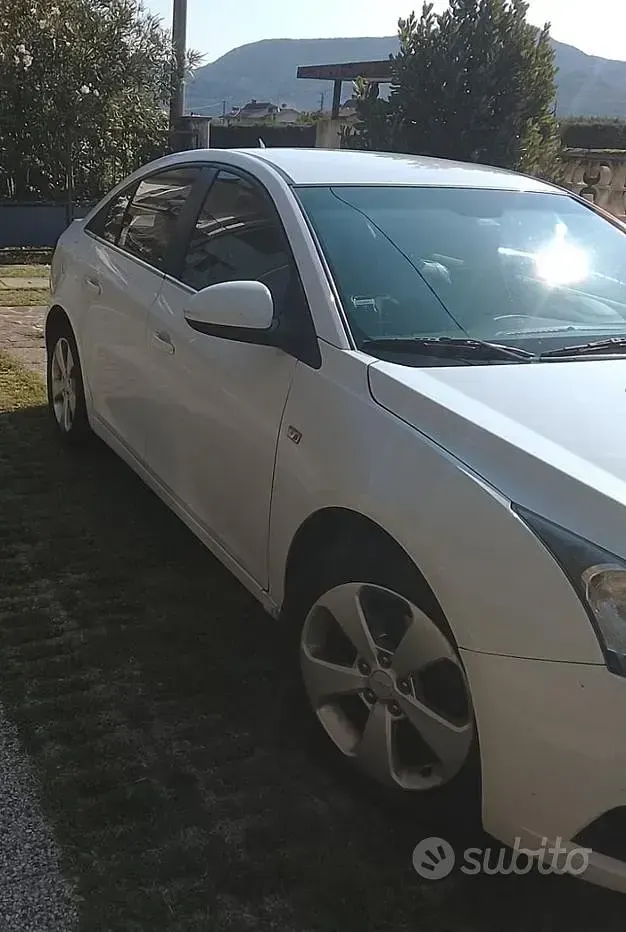 Usata Chevrolet Cruze LT 163 CV (119 kW) 2011 Bianco Berlina