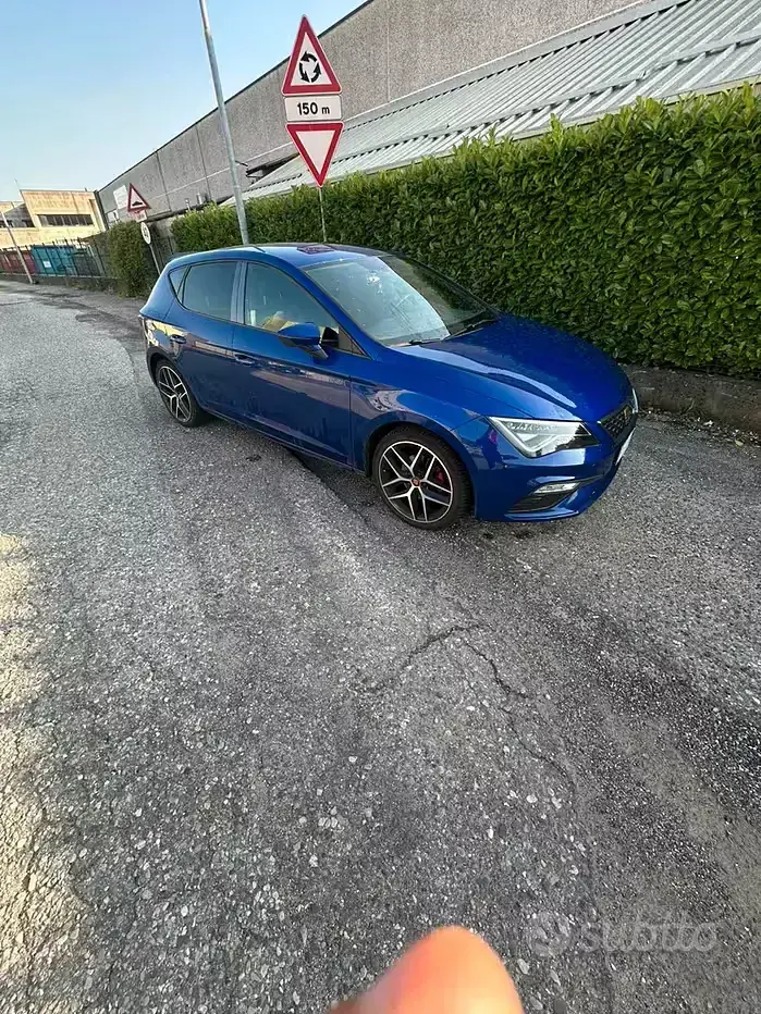 Usata Seat Leon CUPRA 131 CV (96 kW) 2019 Bluazzurro Berlina